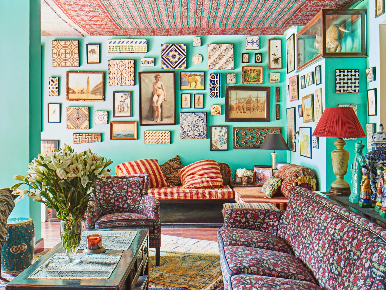 Tour a Delhi Farmhouse Bursting With Color and Pattern